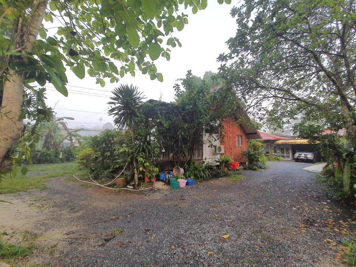 Baan Thabthong Homestay Ban Pak Nam  Esterno foto