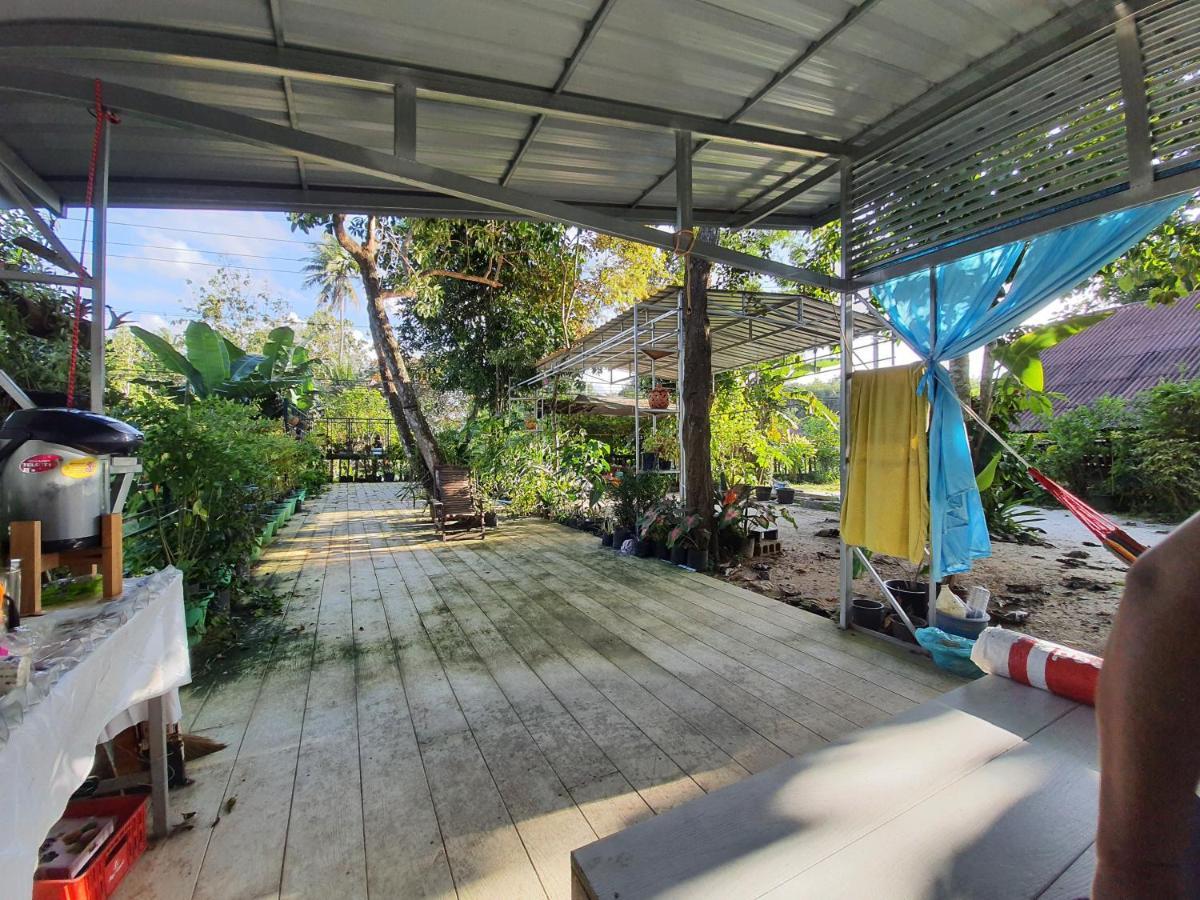 Baan Thabthong Homestay Ban Pak Nam  Esterno foto