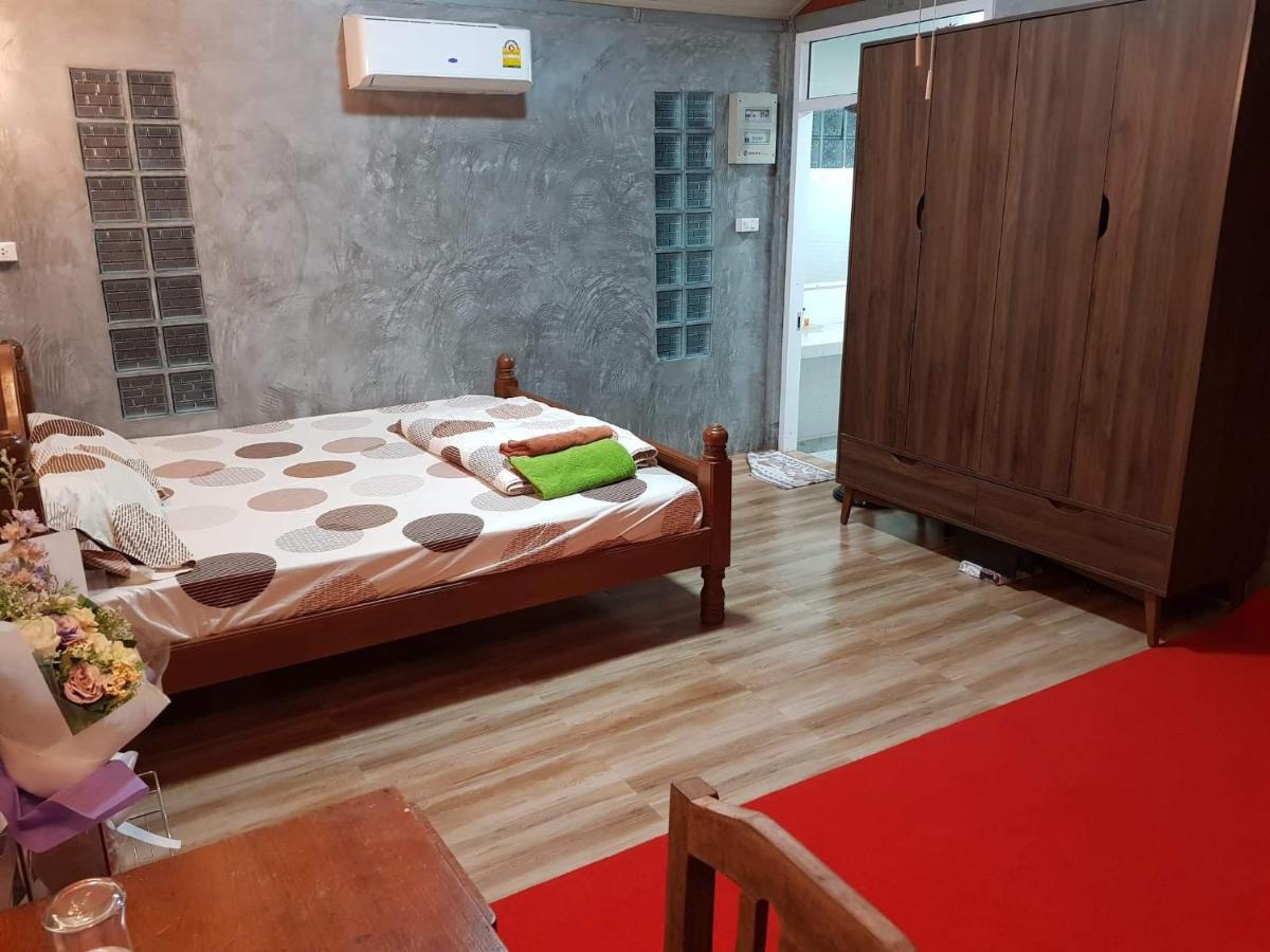 Baan Thabthong Homestay Ban Pak Nam  Esterno foto